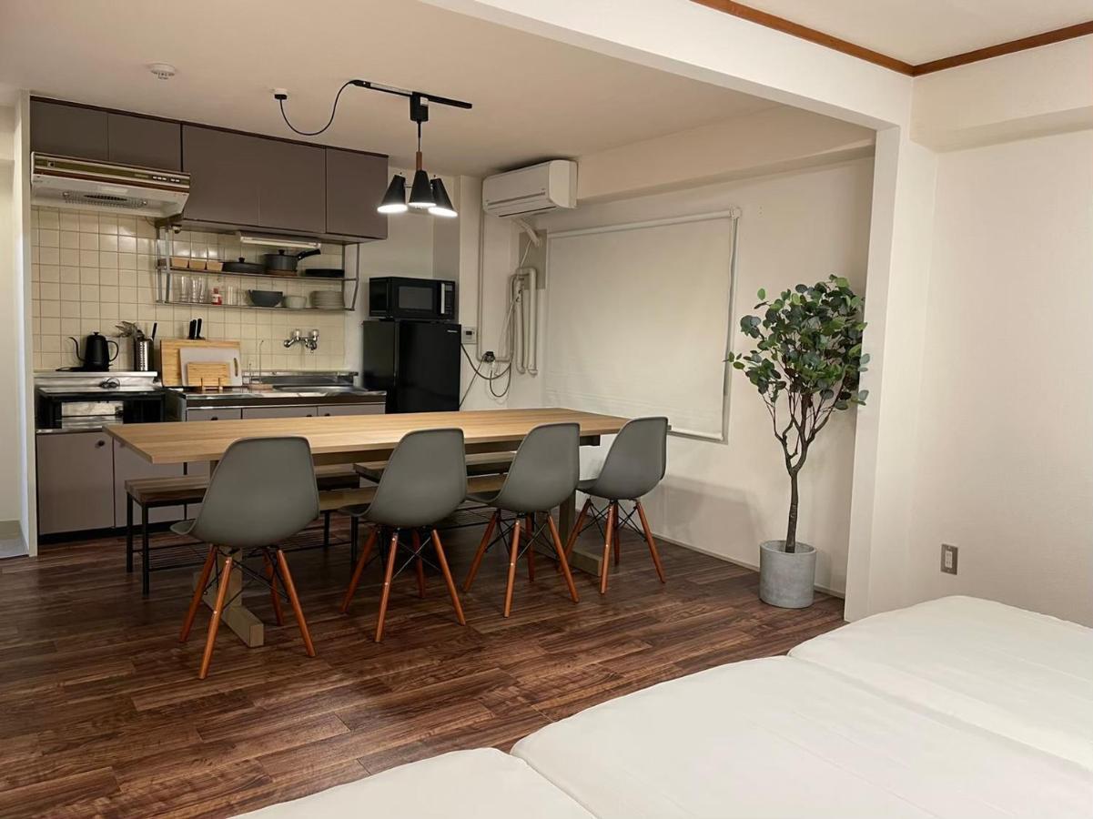 Apartamento タスワンスペース難波千日前 *