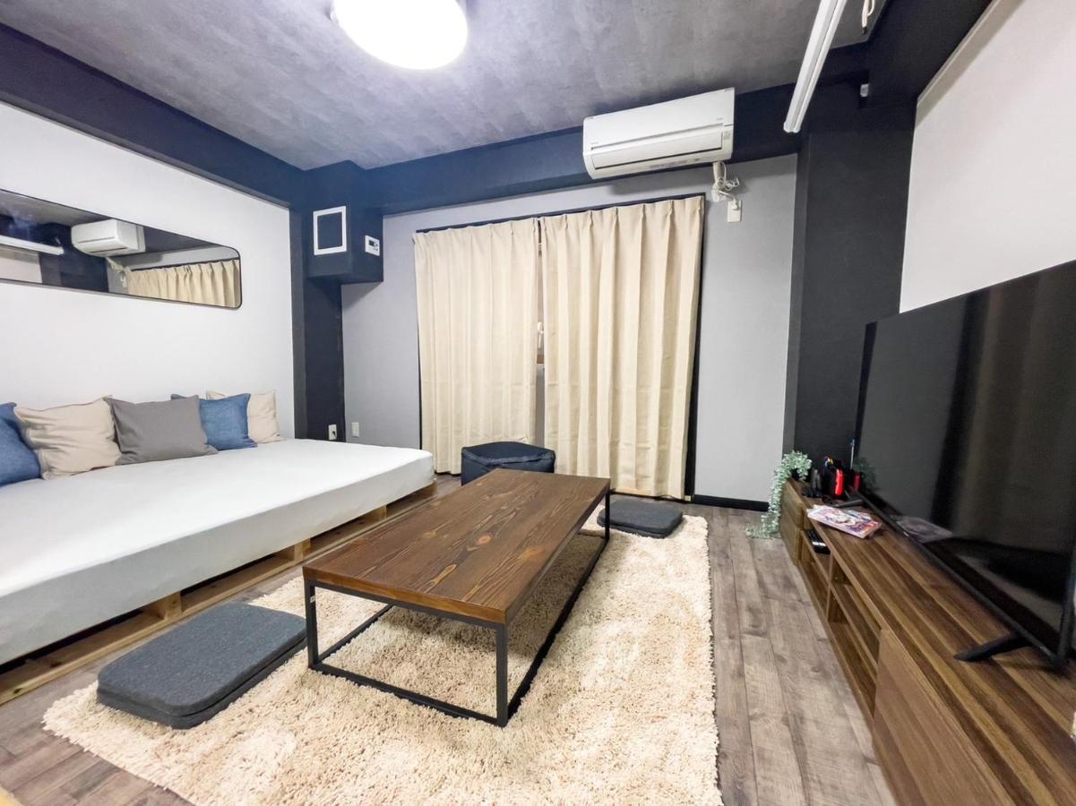 Apartamento タスワンスペース難波千日前 Osaka